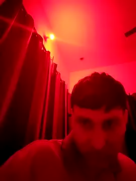 Snapshot of ZIMMY25 chatting on October 25, 2025, 5:35 pm ZIMMY25 online show from October 25, 2025, 5:35 pm