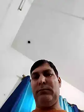 Snapshot of ZIMMY25 chatting on November 11, 2025, 5:13 am ZIMMY25 online show from November 11, 2025, 5:13 am