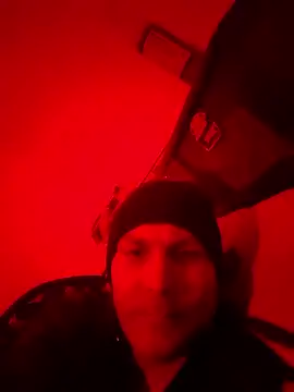 Snapshot of ZIMMY25 chatting on January 10, 2026, 6:14 pm ZIMMY25 online show from January 10, 2026, 6:14 pm