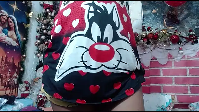 DesireDirtyTS   online show from December 4, 2025, 12:37 pm