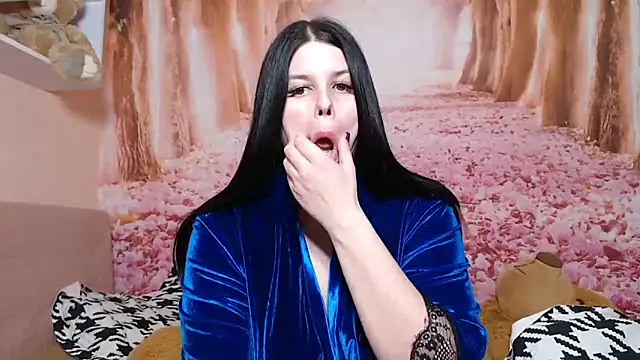 Annatrybebetter online show from February 11, 2026, 9:14 pm