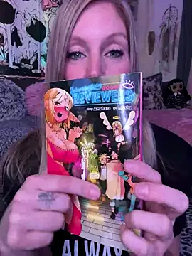 ItsDanniG online show from January 14, 2025, 3:57 pm