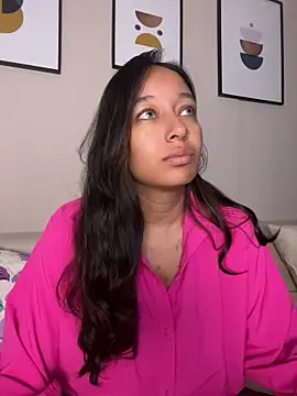 DianaHopson online show from June 10, 2026, 12:06 pm