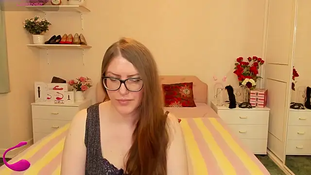 AmandamurX online show from July 4, 2026, 1:37 pm
