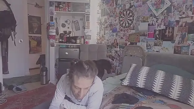 DownstairsSky online show from February 24, 2025, 3:31 pm