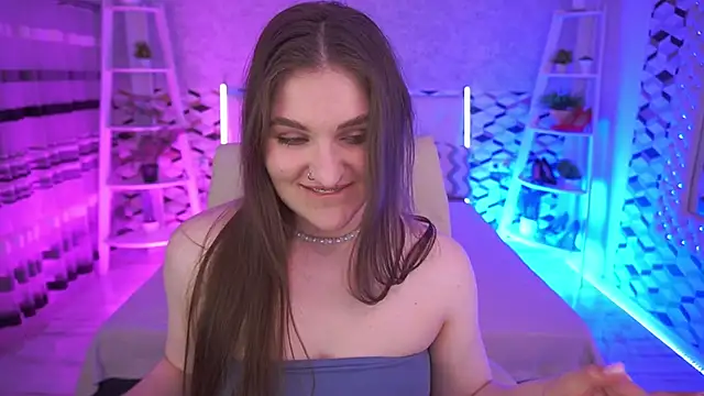 EmmyCharmm online show from May 21, 2026, 5:49 am