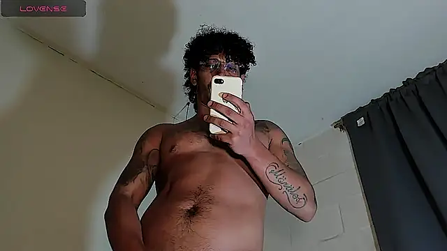 FuckHardlove online show from October 22, 2025, 4:12 am