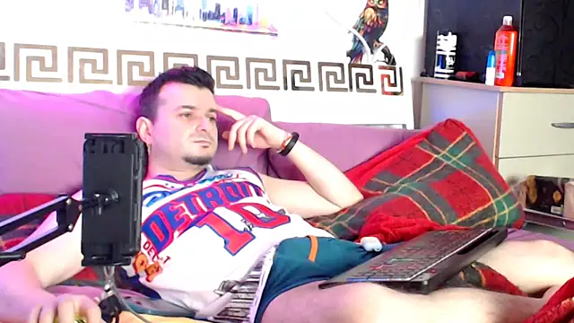 Snapshot of erotico69xxx chatting on May 9, 2026, 10:46 pm erotico69xxx online show from May 9, 2026, 10:46 pm