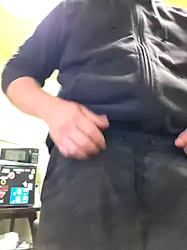 Cockrub1 online show from May 6, 2026, 11:36 am