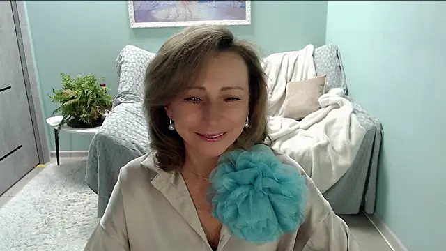 HornyMilf 777 online show from March 17, 2025, 5:12 am