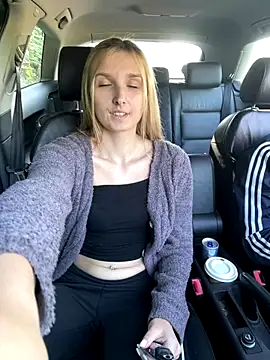 AnnyBelle  online show from September 10, 2025, 3:22 pm