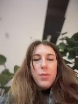 MommmyYummy online show from December 5, 2025, 10:58 am