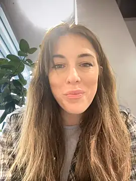 MommmyYummy online show from October 5, 2025, 11:23 am