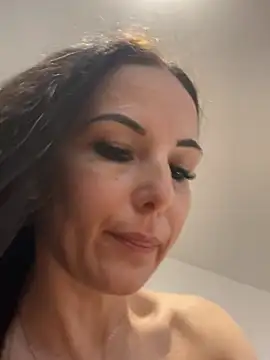 Snapshot of Carla_Angel chatting on February 21, 2026, 2:41 pm Carla Angel online show from February 21, 2026, 2:41 pm