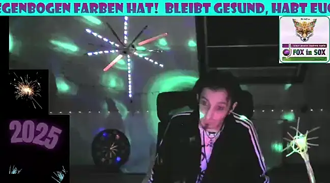 Snapshot of RevilO1180 chatting on January 1, 2025, 7:09 am RevilO1180 online show from January 1, 2025, 7:09 am