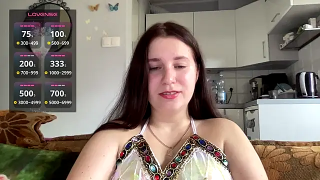 Teylor Love online show from October 17, 2025, 12:18 pm