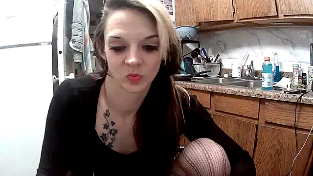 dangereyez0010 online show from March 2, 2026, 2:34 am