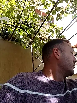 florin421 online show from September 18, 2025, 8:39 am