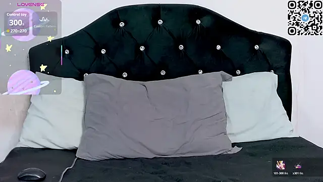 nonawhitemm online show from October 17, 2025, 10:55 pm