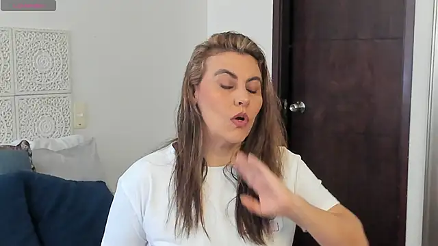 V monse online show from September 14, 2025, 2:50 pm