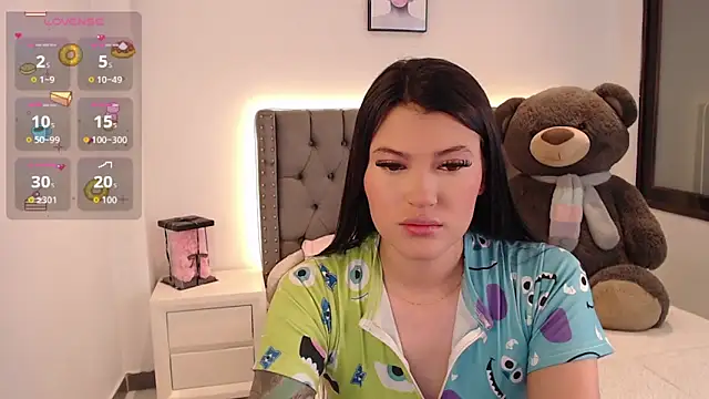 Nicols66 online show from November 17, 2025, 10:03 pm