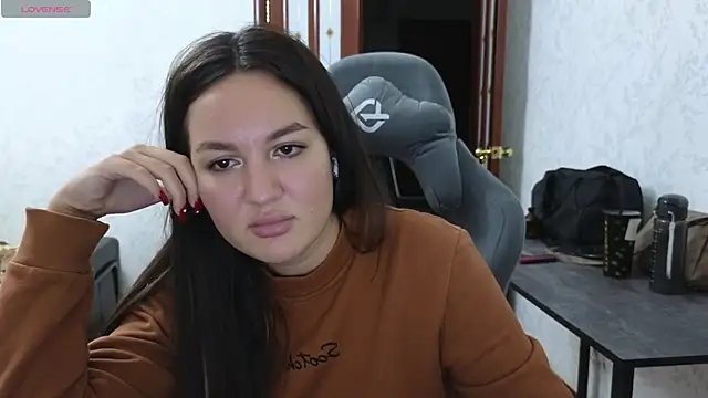 Snapshot of Nelly_Fischer chatting on February 26, 2025, 4:16 pm Nelly Fischer online show from February 26, 2025, 4:16 pm