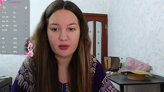 Nelly Fischer online show from July 25, 2026, 8:59 pm