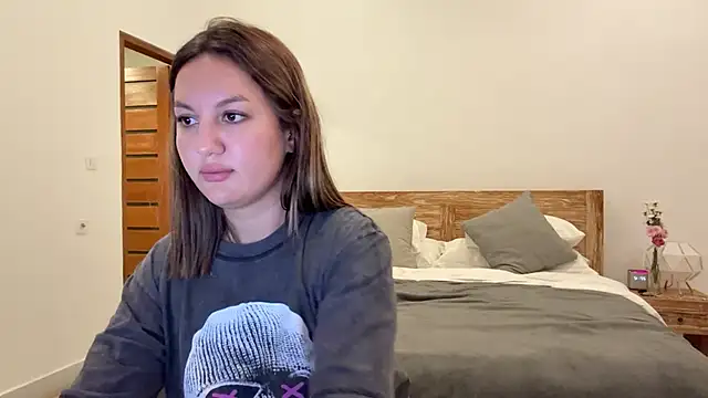 Snapshot of Nelly_Fischer chatting on September 30, 2025, 2:12 pm Nelly Fischer online show from September 30, 2025, 2:12 pm