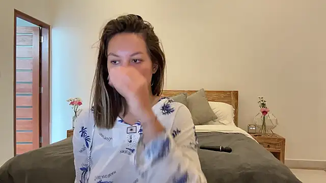 Snapshot of Nelly_Fischer chatting on September 27, 2025, 1:34 am Nelly Fischer online show from September 27, 2025, 1:34 am