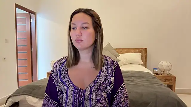 Snapshot of Nelly_Fischer chatting on September 24, 2025, 1:13 am Nelly Fischer online show from September 24, 2025, 1:13 am