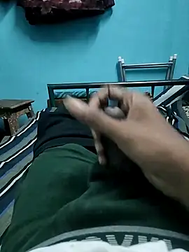 Snapshot of samlord261 chatting on March 28, 2026, 8:10 pm samlord261 online show from March 28, 2026, 8:10 pm