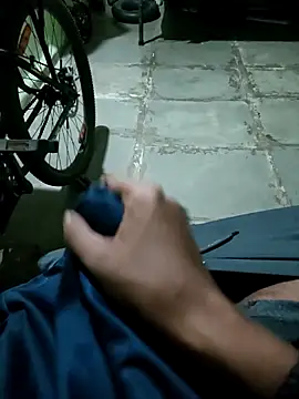 Snapshot of samlord261 chatting on April 11, 2026, 4:32 pm samlord261 online show from April 11, 2026, 4:32 pm