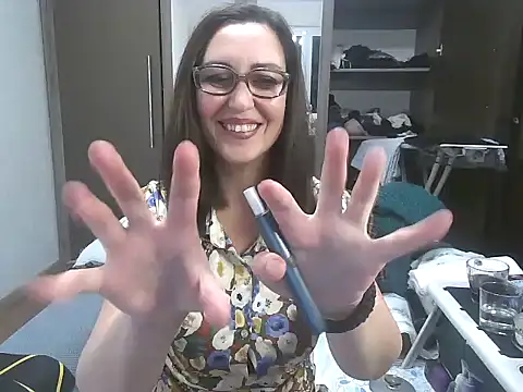 Ulyana72882 online show from January 2, 2025, 4:56 pm