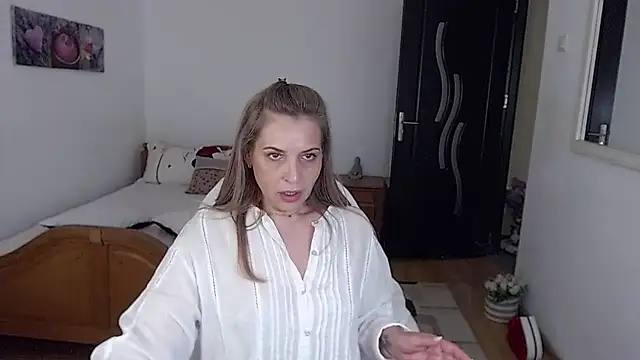 evamaria2024 online show from June 9, 2026, 9:10 am