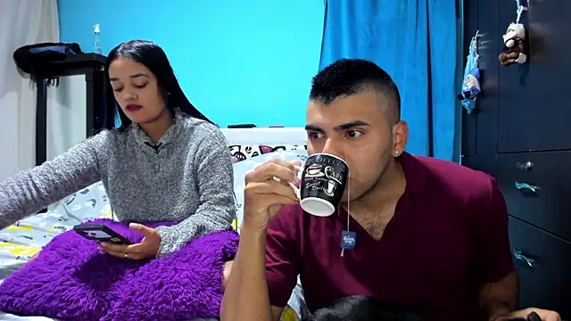 2ScarletandRyan8 online show from April 29, 2026, 9:02 am