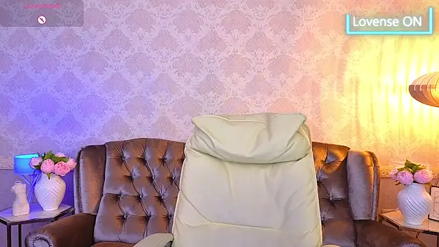 Sexy Lava online show from November 9, 2025, 7:01 am