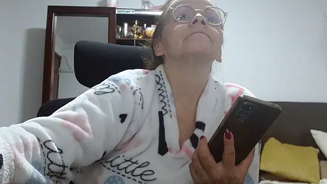 asleycavta online show from September 24, 2025, 1:24 am