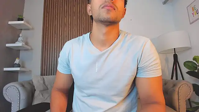 liam collins21 online show from September 26, 2025, 11:39 am