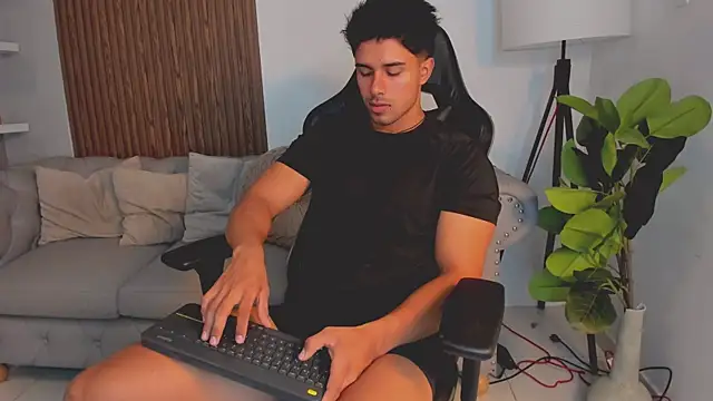 liam collins21 online show from October 1, 2025, 11:58 am