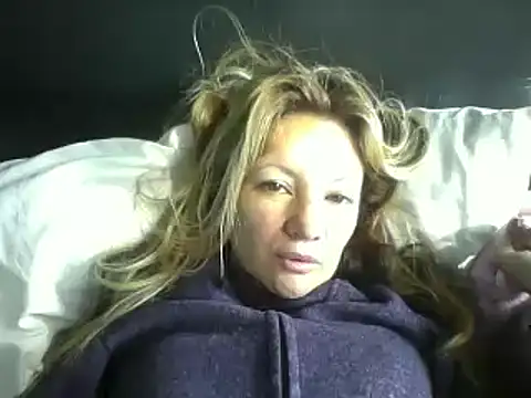 Snapshot of Paulita_x3 chatting on March 22, 2026, 1:01 pm Paulita x3 online show from March 22, 2026, 1:01 pm