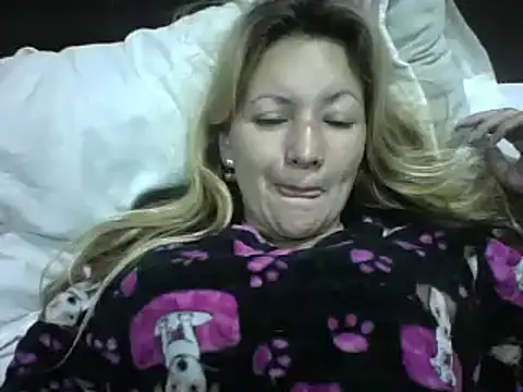 Paulita x3 online show from May 3, 2026, 8:30 am