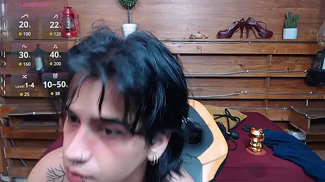 Snapshot of alex_477 chatting on August 5, 2026, 11:48 am alex 477 online show from August 5, 2026, 11:48 am