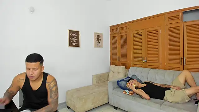 Snapshot of brutal_sex_room2 chatting on May 14, 2026, 2:03 pm brutal sex room2 online show from May 14, 2026, 2:03 pm
