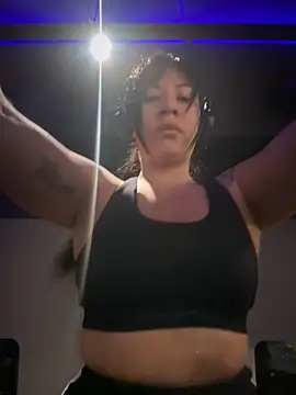 Snapshot of kim_monti chatting on March 21, 2026, 12:31 pm kim monti online show from March 21, 2026, 12:31 pm