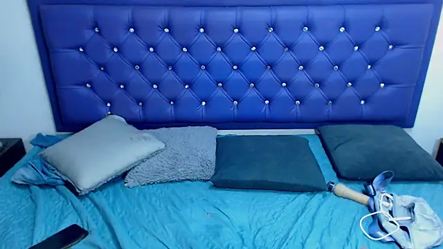 kiwii nasty online show from March 20, 2025, 2:40 am