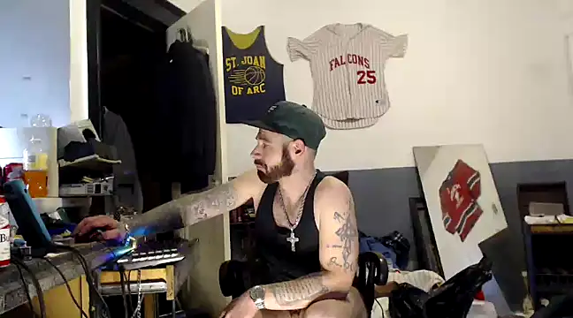 sledge901 online show from February 7, 2025, 8:20 pm