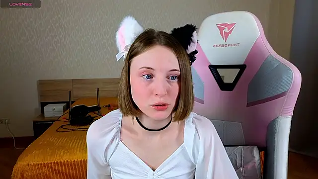 Cowell Adelina online show from February 23, 2026, 9:32 am