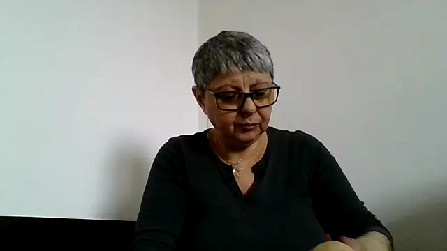 roseblak42 online show from February 26, 2026, 11:54 am