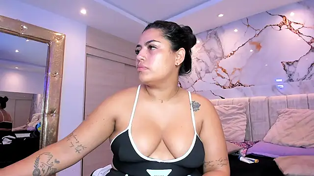 kiana cream online show from February 19, 2026, 11:40 am