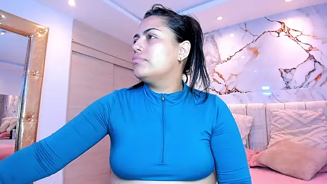 kiana cream online show from March 5, 2026, 11:07 am